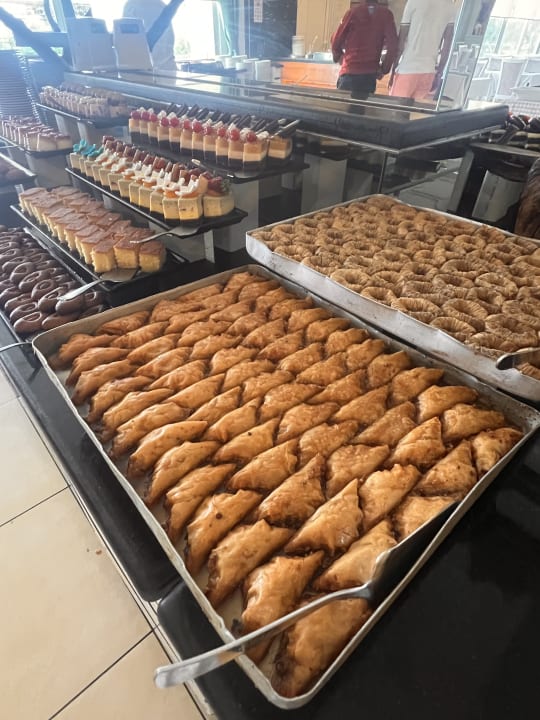 Gastro Mira Meridia Beach Hotel