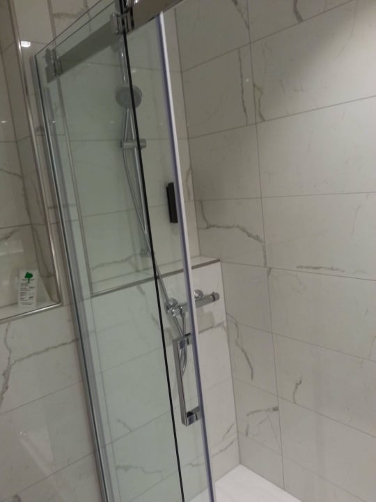 Dusche Sieben Welten Hotel & Spa Resort