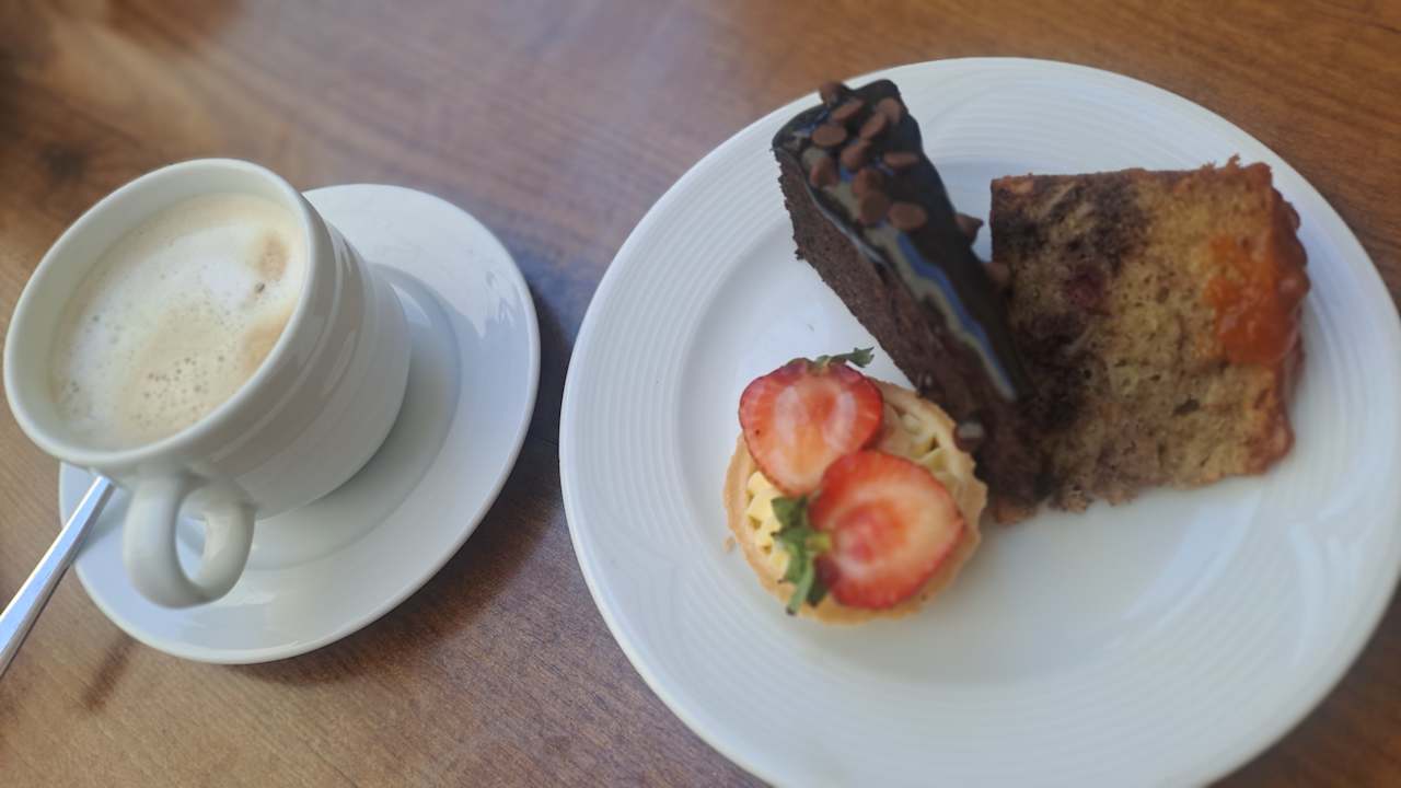 Gastro Can Garden Resort