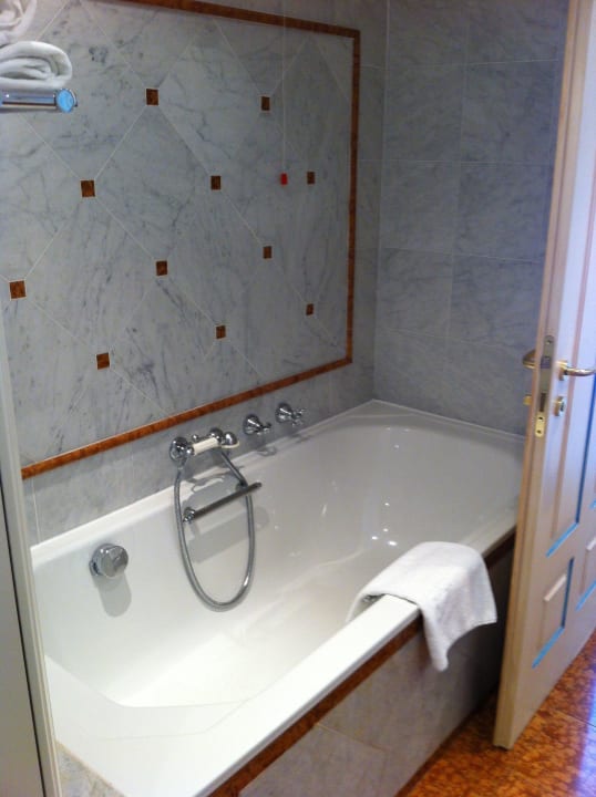 Badewanne Grand Hotel Imperiale