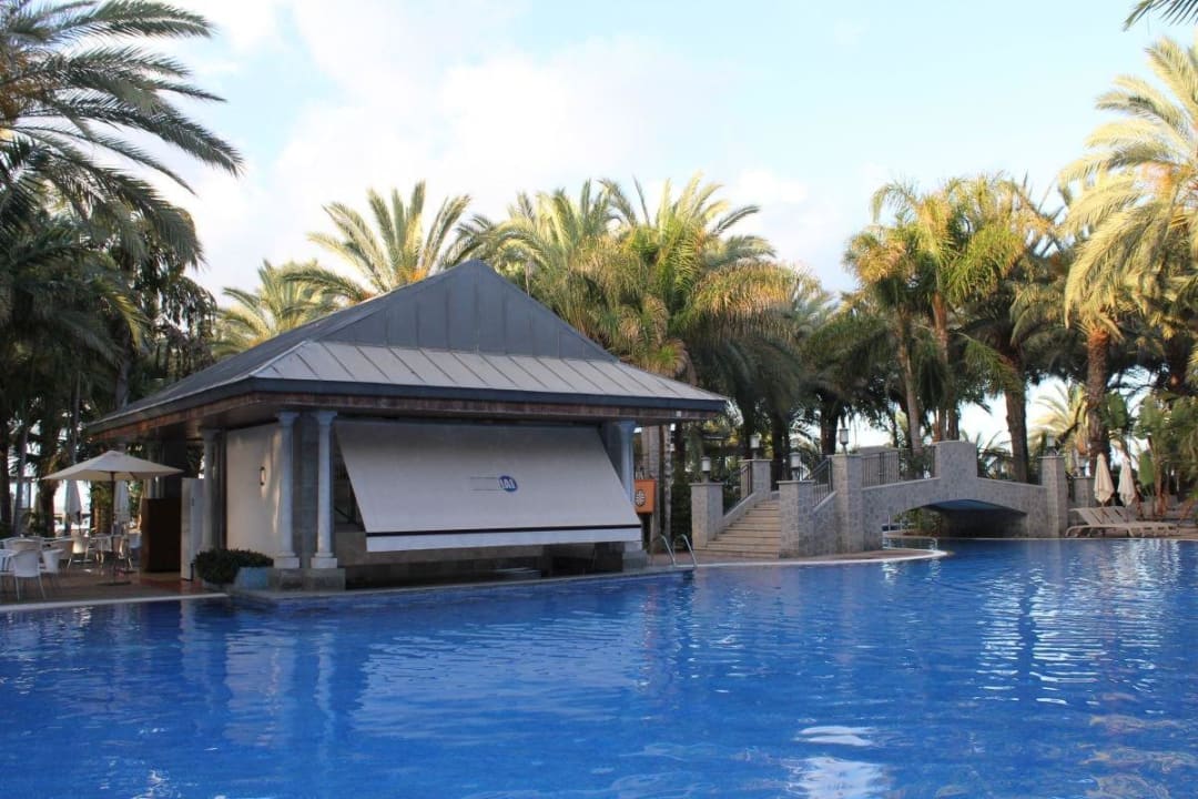 Bar Laguna (mit Poolbar) am Morgen  Lopesan Costa Meloneras, Resort & Spa