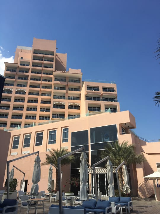Außenansicht Fairmont Fujairah Beach Resort