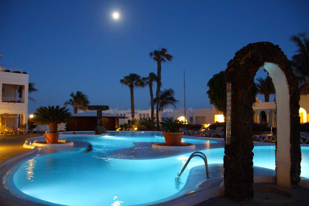 18 Sotavento Beach Club
