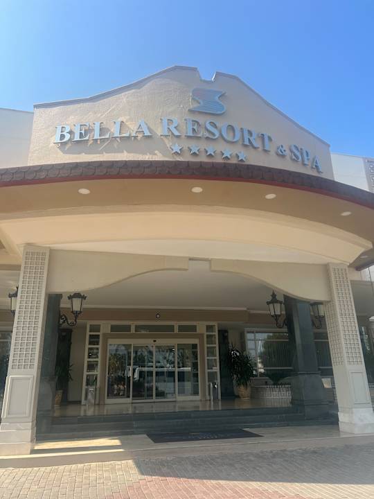 Außenansicht Bella Resort & Spa