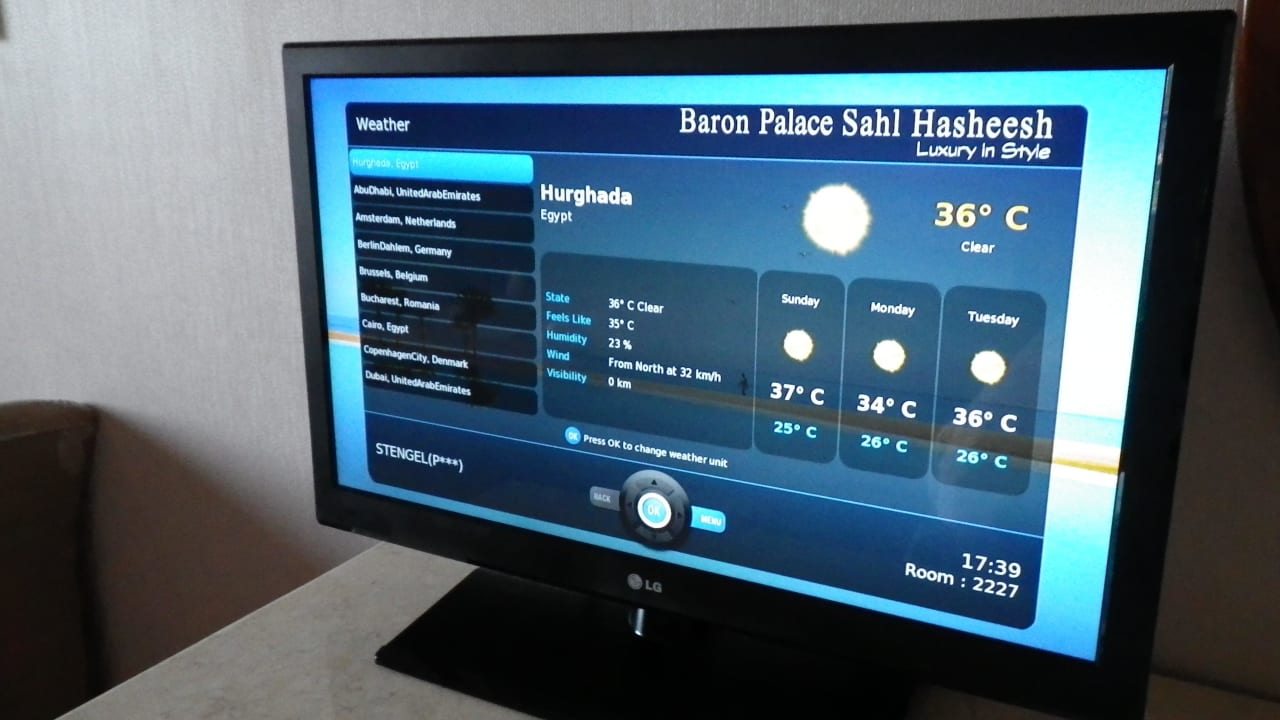 TV mit Wetter, News, TV-Sender etc. Baron Palace Sahl Hasheesh