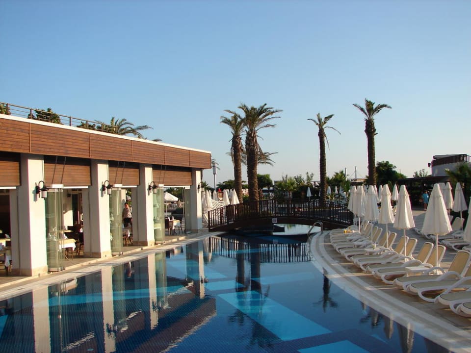 Schöne Stimmung am Abend Sunis Evren Beach Resort Hotel & Spa