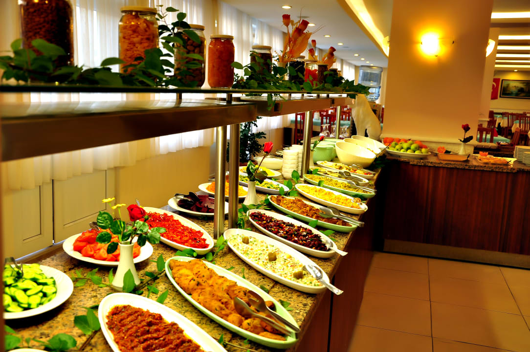 Gastro Cinar Family Suite Hotel