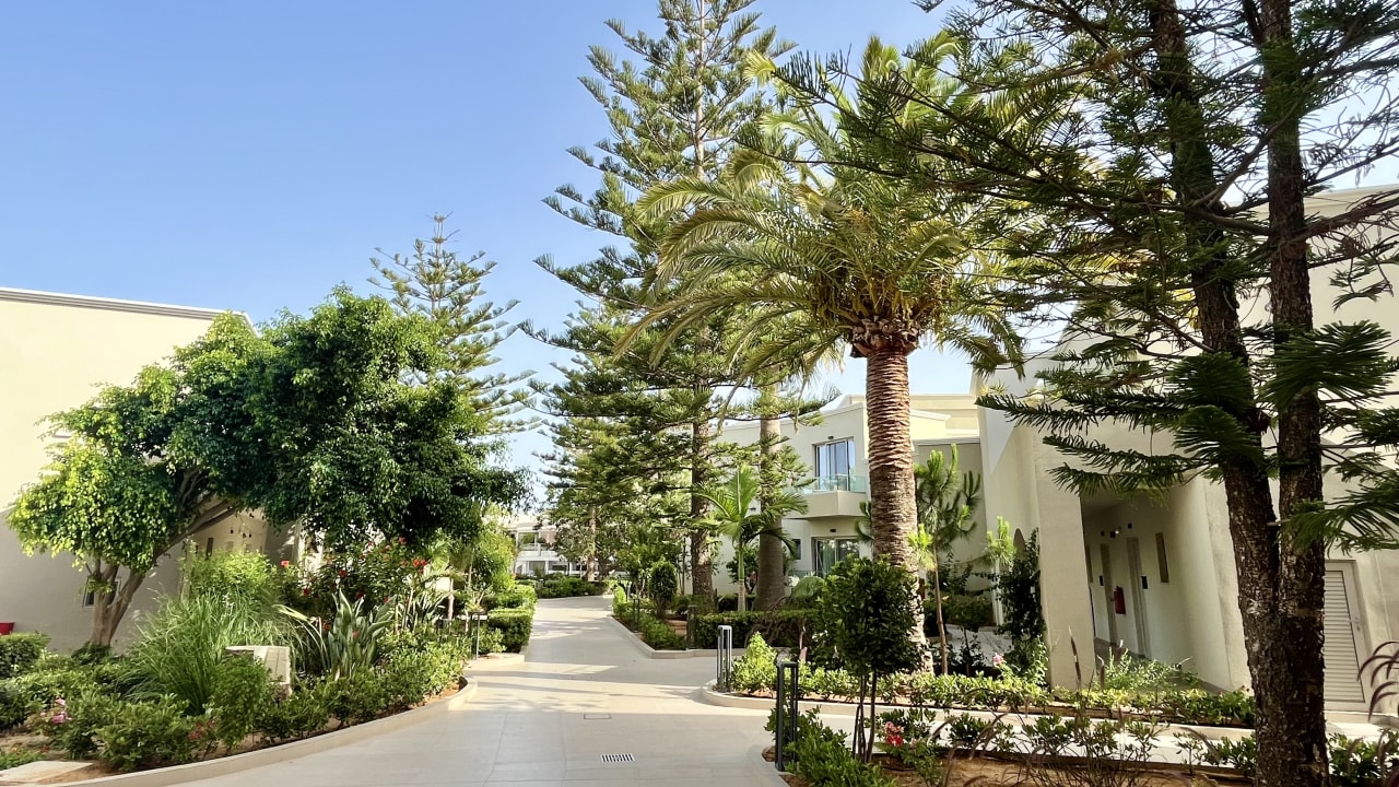 Gartenanlage Vantaris Luxury Beach Resort