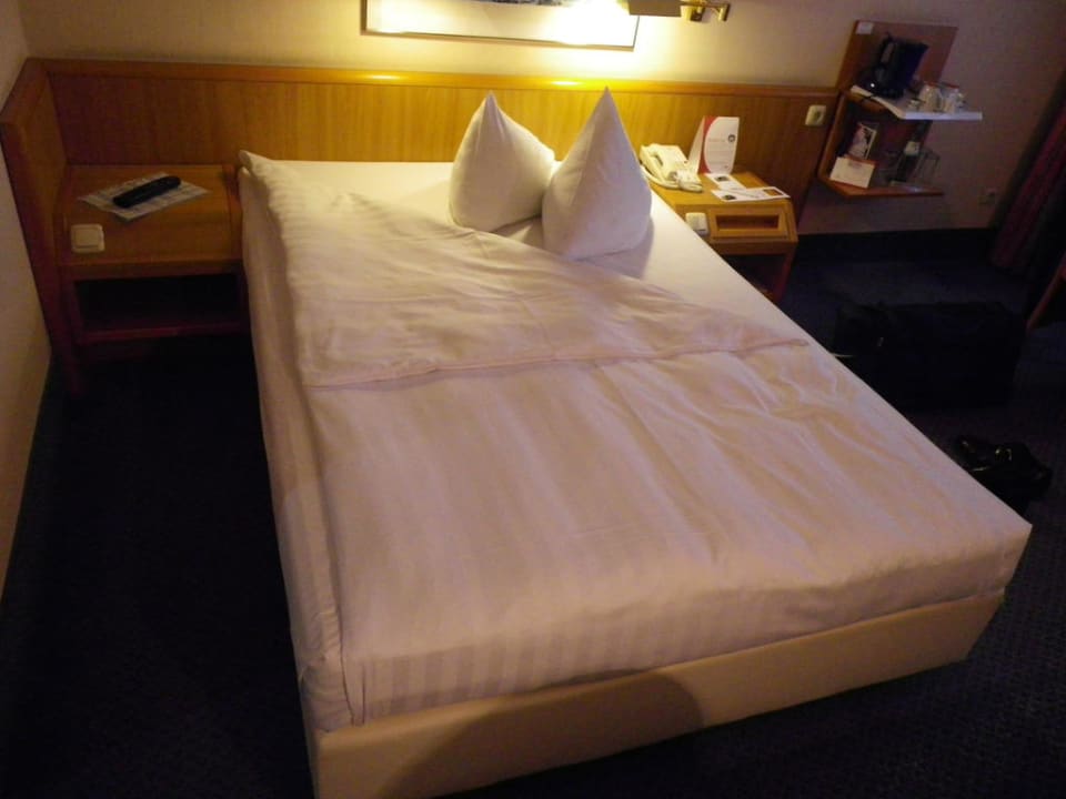 Bett Mercure Hotel Wiesbaden City