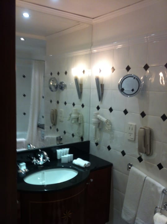 Kleines Bad Hotel Kempinski Moika 22