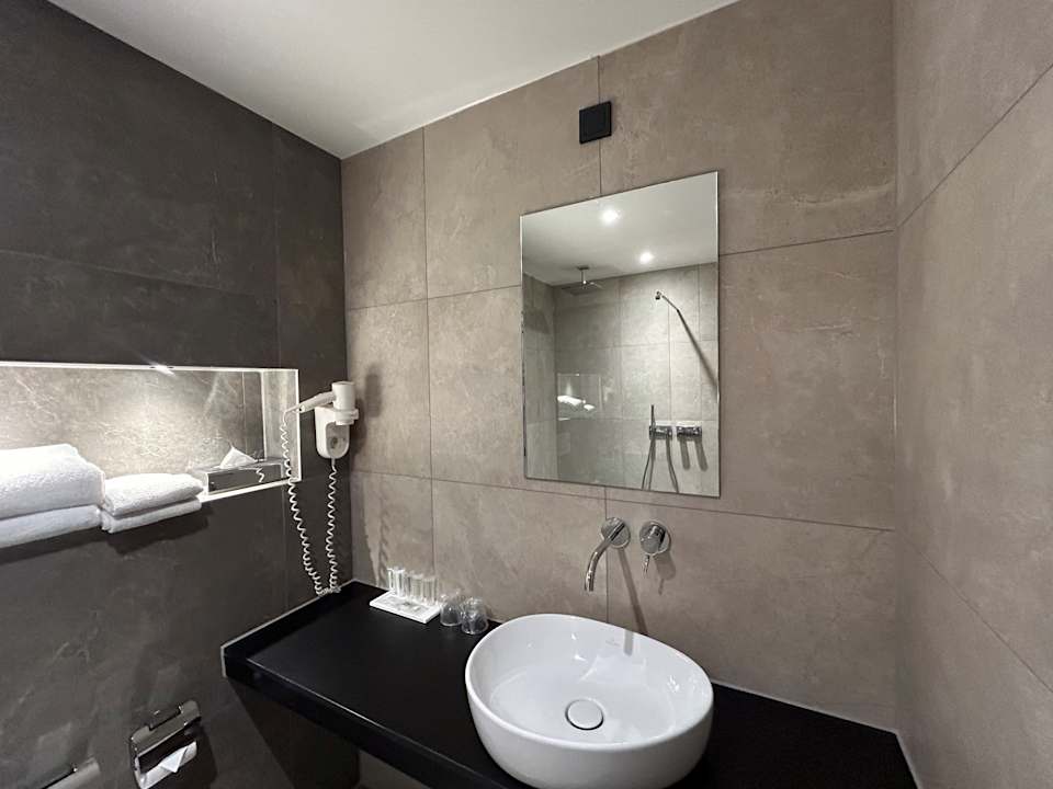 Zimmer XO Hotels Blue Tower