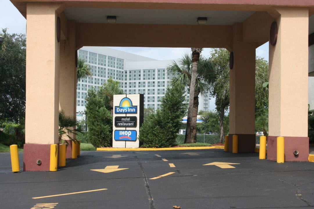 Hotel?Ich konnte nur Motel lesen Days Inn by Wyndham Orlando Conv. Center/International Dr