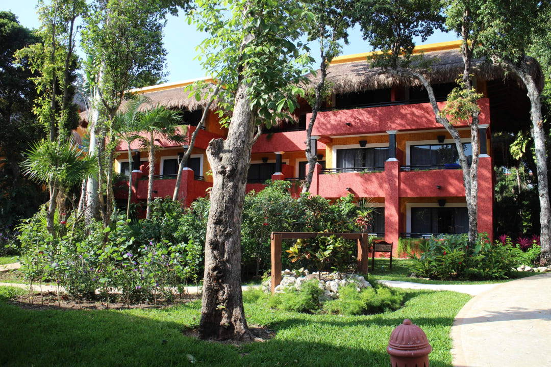 Blick auf die Zimmer Iberostar Waves Tucan