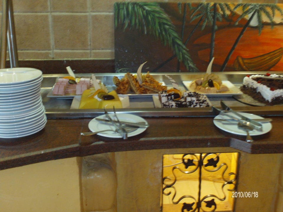 Kuchen und Desserts Pickalbatros Alf Leila Wa Leila Resort - Neverland Hurghada