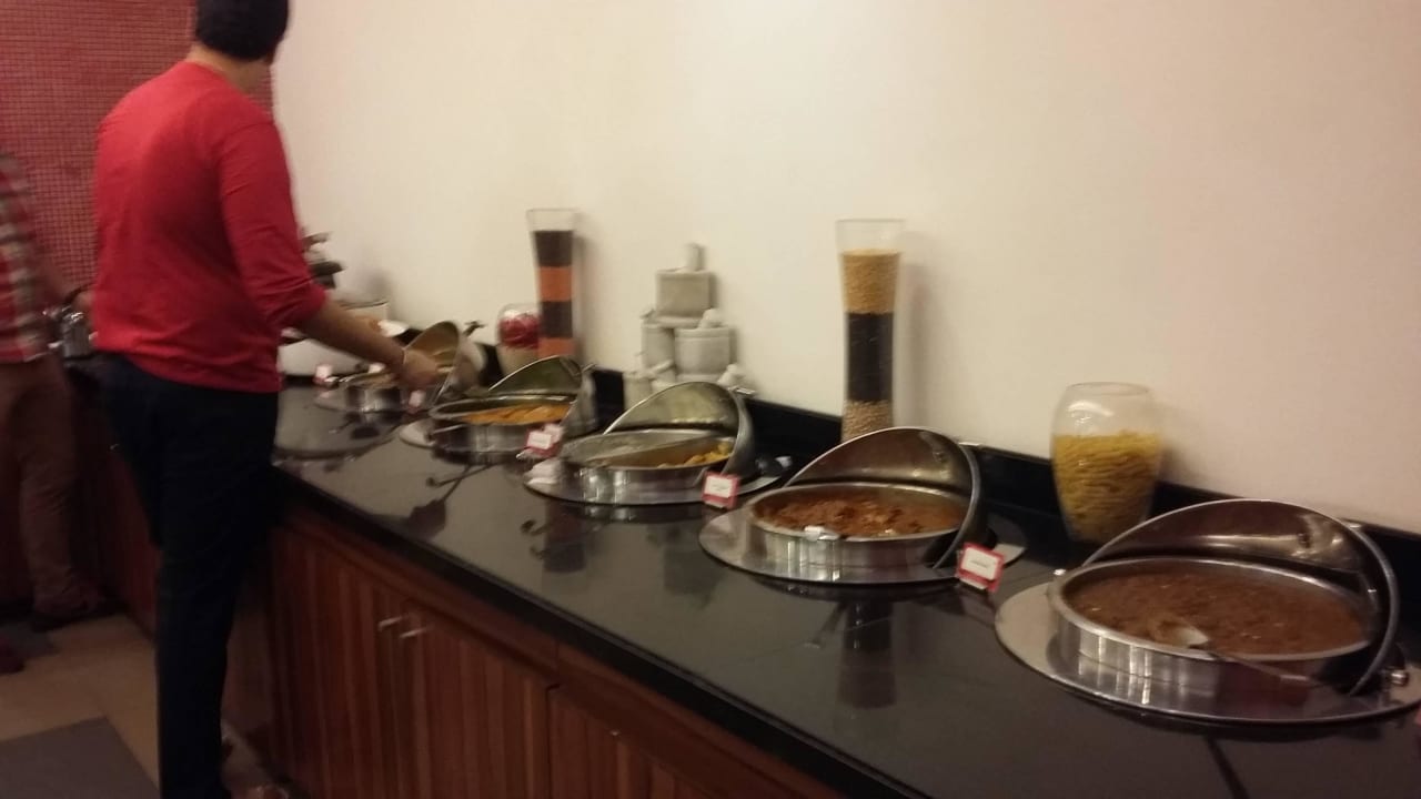 Bufet szwedzki Hotel Red Fox - Jaipur