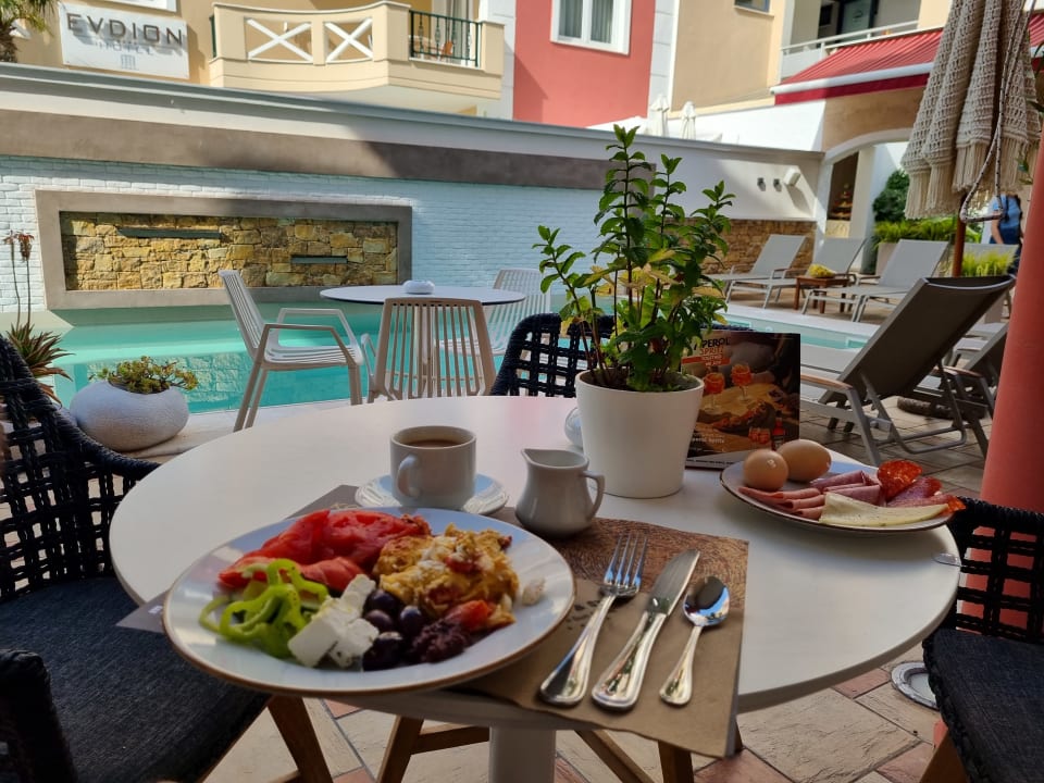 Gastro Evilion Sea & Sun Hotel