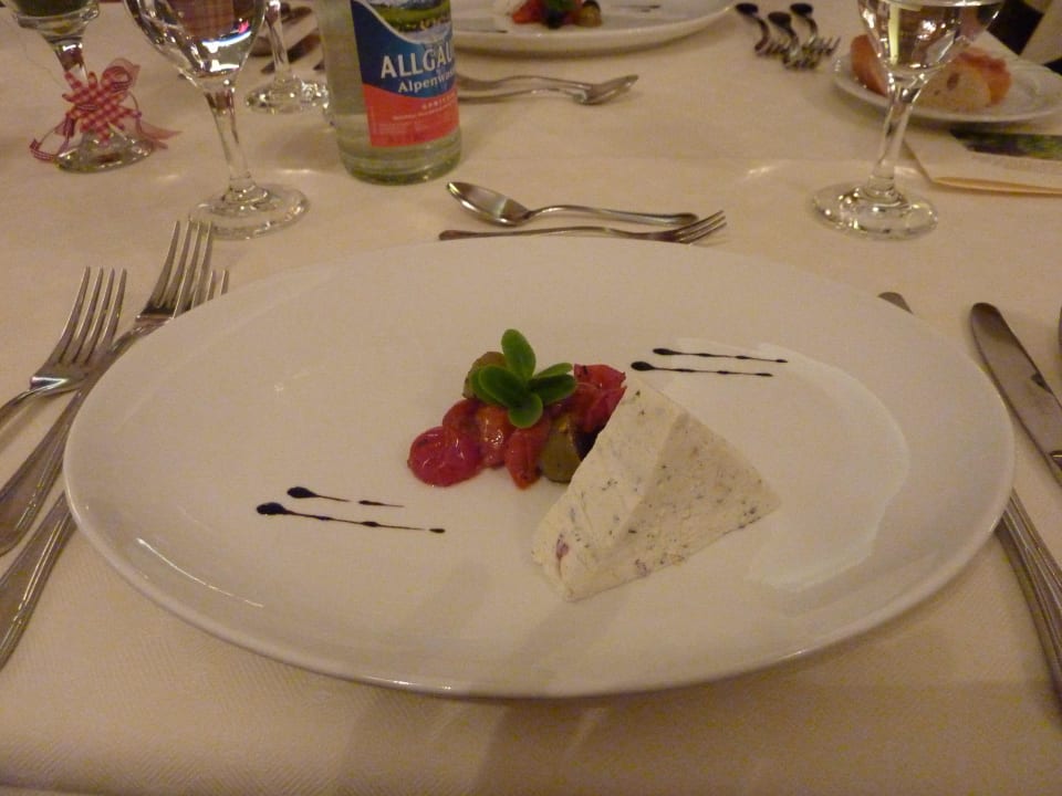 Hm .... Hotel Tanneck