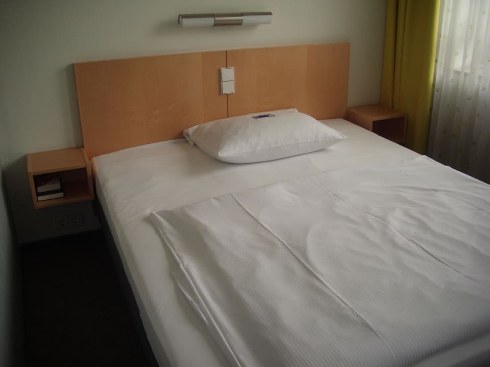 Bett - Matratze nicht durchgelegen CVJM Hotel & Tagung