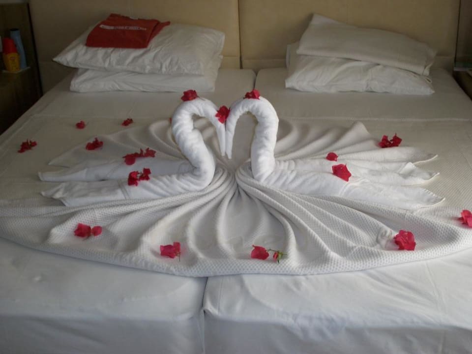 Bett (nach Trinkgeld) Calimera Hane Garden