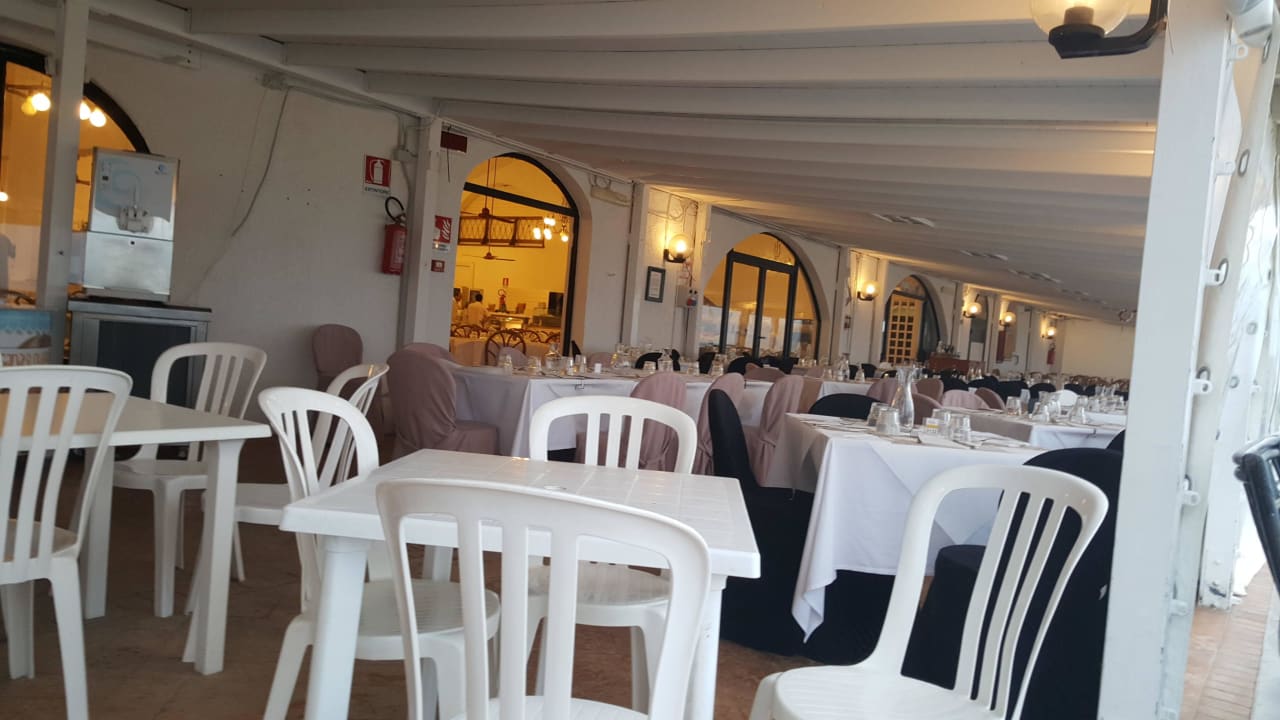 Frühstück Fabilia Family Resort Marotta