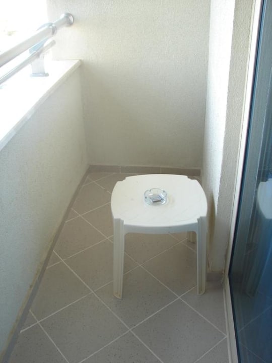 Kleiner Balkon Royal Wings Hotel