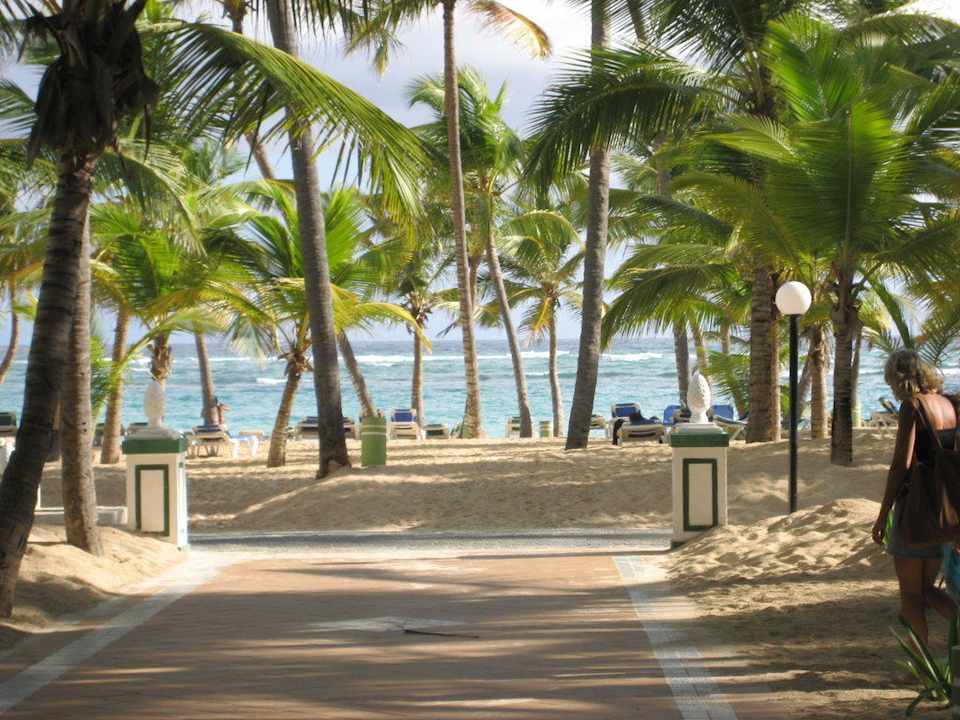 Der Weg zum Strand! Hotel Riu Bambu