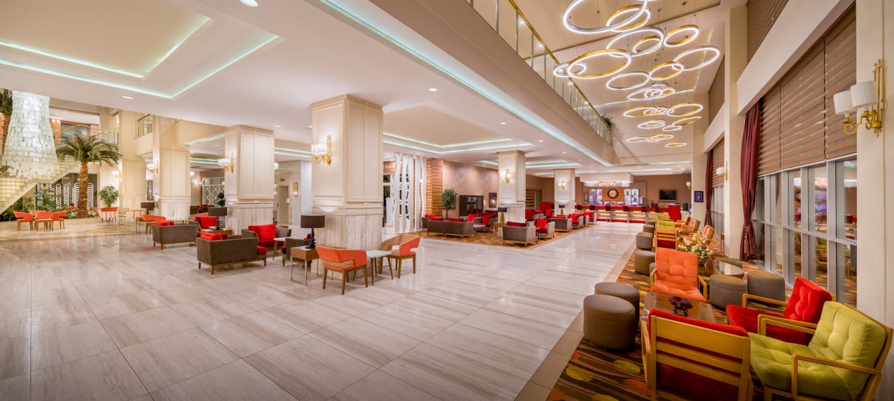 Lobby Hotel Royal Garden Beach