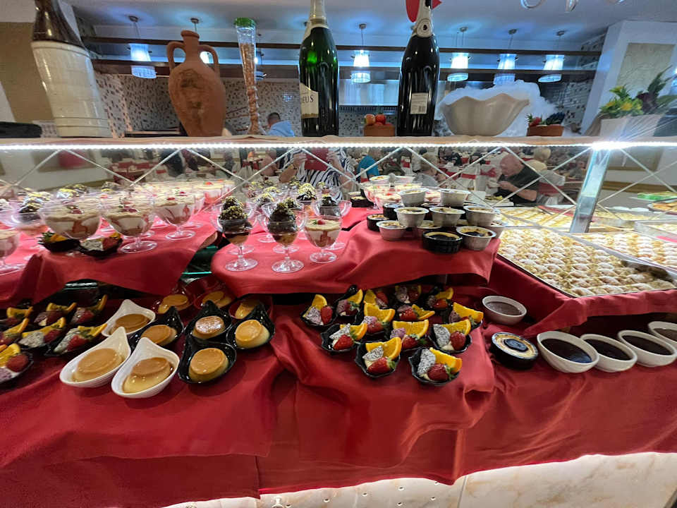 Gastro Dream World Resort & Spa