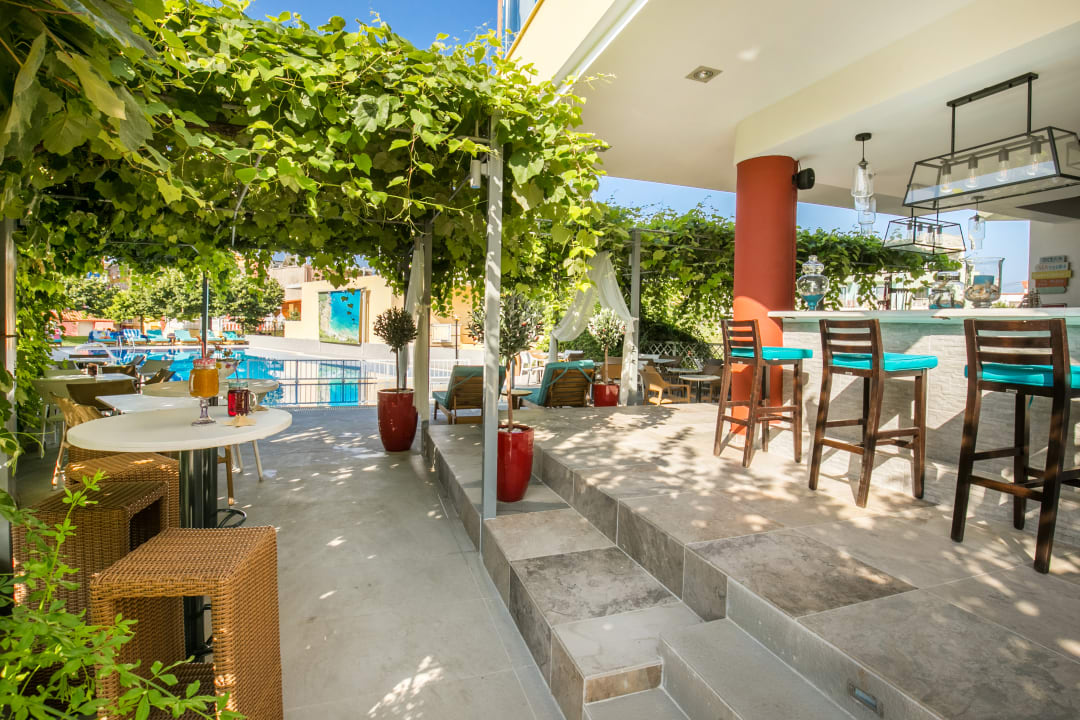 Pool Hotel Thalassies Nouveau