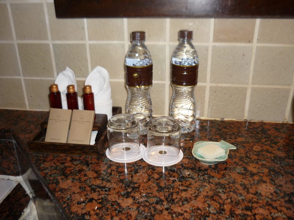 Garden Cliff Resort & Spa Garden Cliff Resort & Spa