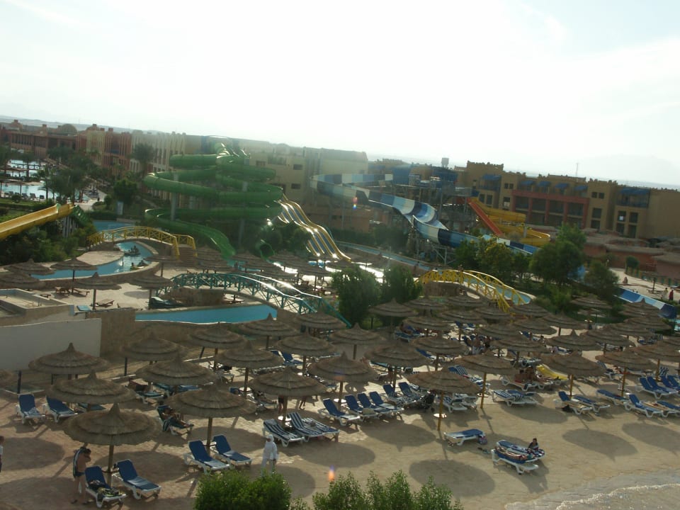 Aqua-Park Titanic Beach Spa & Aqua Park