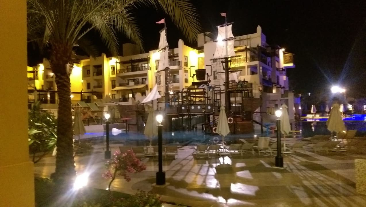 Piratenschiff Steigenberger Aqua Magic