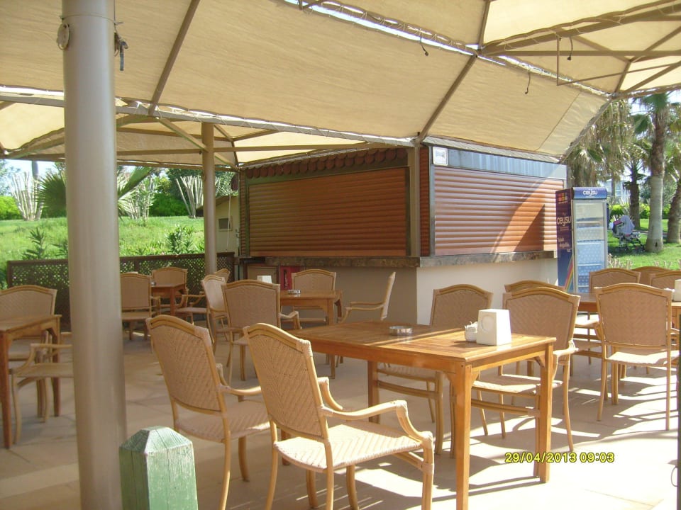 Strand Bar 9 uhr Fame Residence Lara & Spa