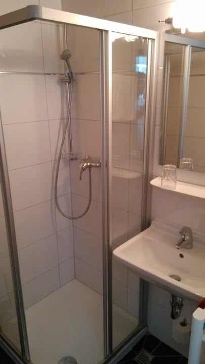 Badezimmer Hotel Zum Weißen Mohren