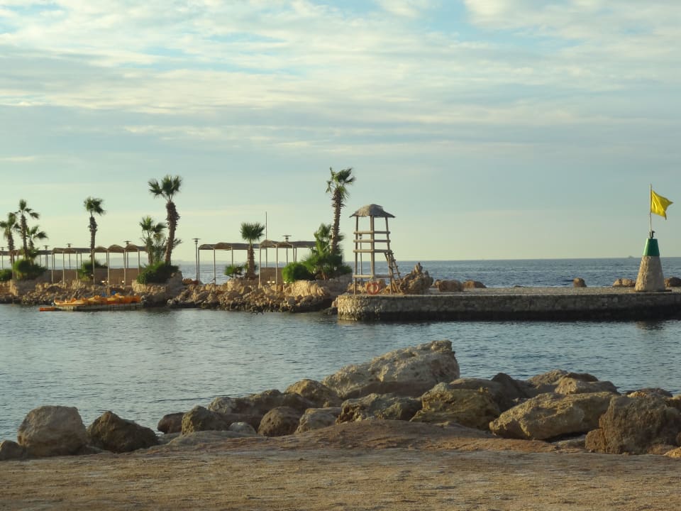 Пляж Pickalbatros Citadel Resort