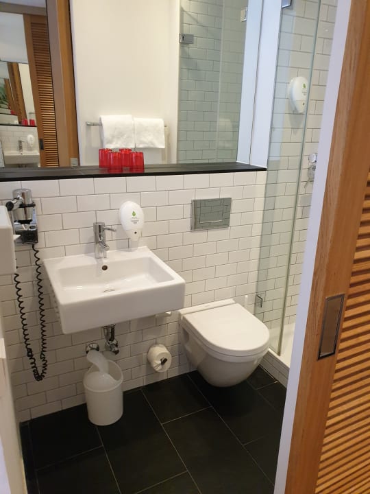 Zimmer acom Hotel Berlin Kurfürstendamm