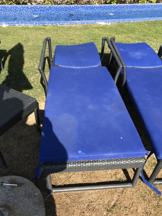 Auflagen der Liegen, sauber ist anders Dukes The Palm Dubai Hotel