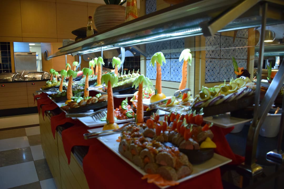 Traumhaftes Buffet Can Garden Resort