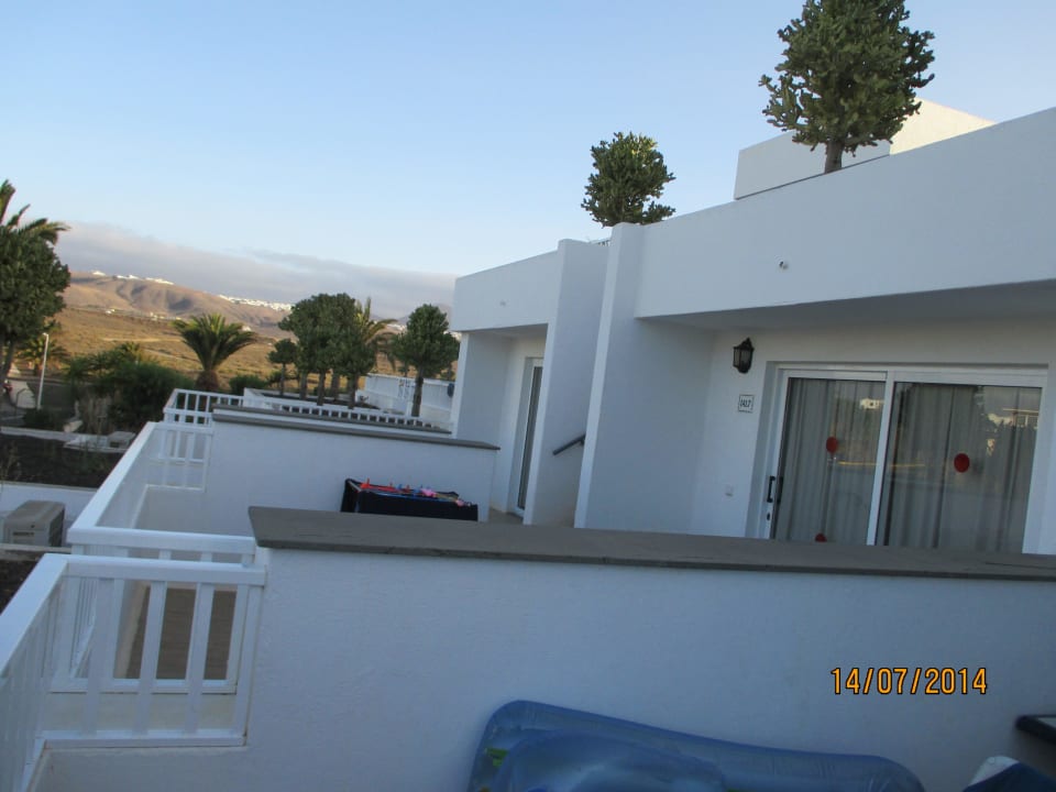 Seitlicher Ausblick von Balkon Hotel Floresta