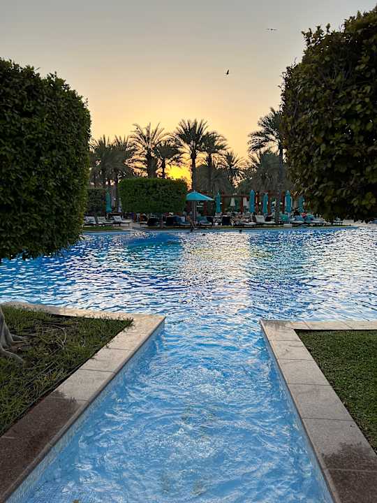 Pool Emirates Palace Mandarin Oriental