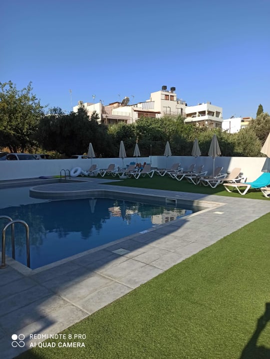 Pool City Green Hotel