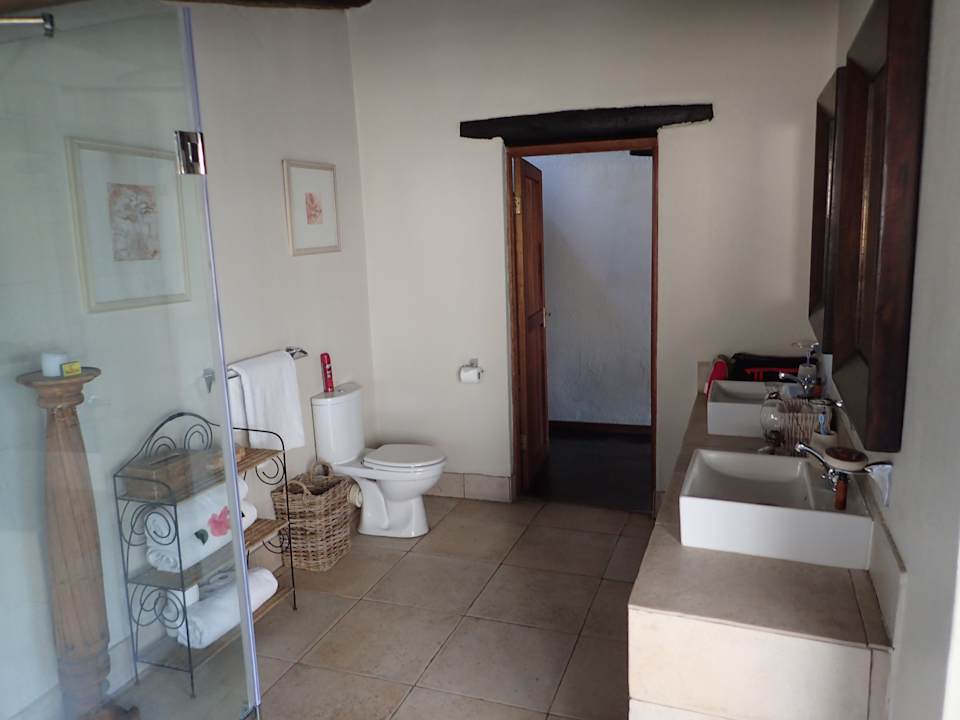 Zimmer Notten's Bush Camp