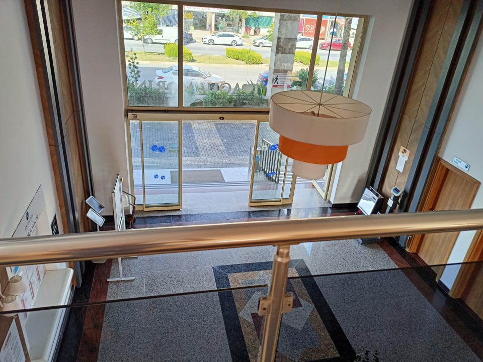 Lobby Side Aquamarin Resort & Spa