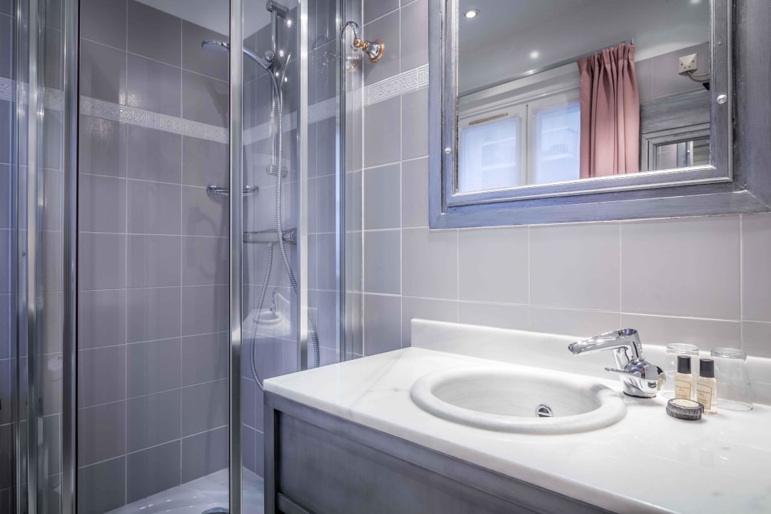 Salle de Bain Hotel Champerret Heliopolis