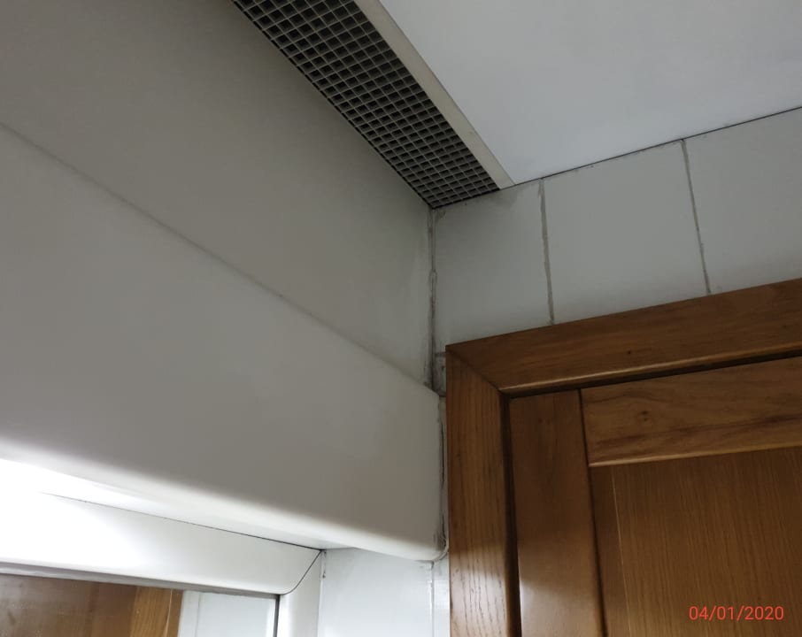 Zimmer The Diplomat Hotel