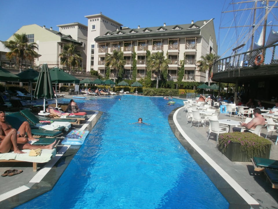 Über Tag Can Garden Resort