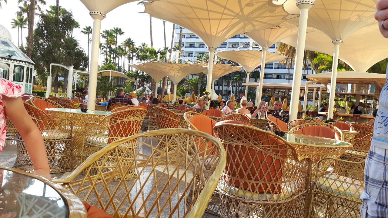 Gartenanlage Bull Eugenia Victoria & Spa