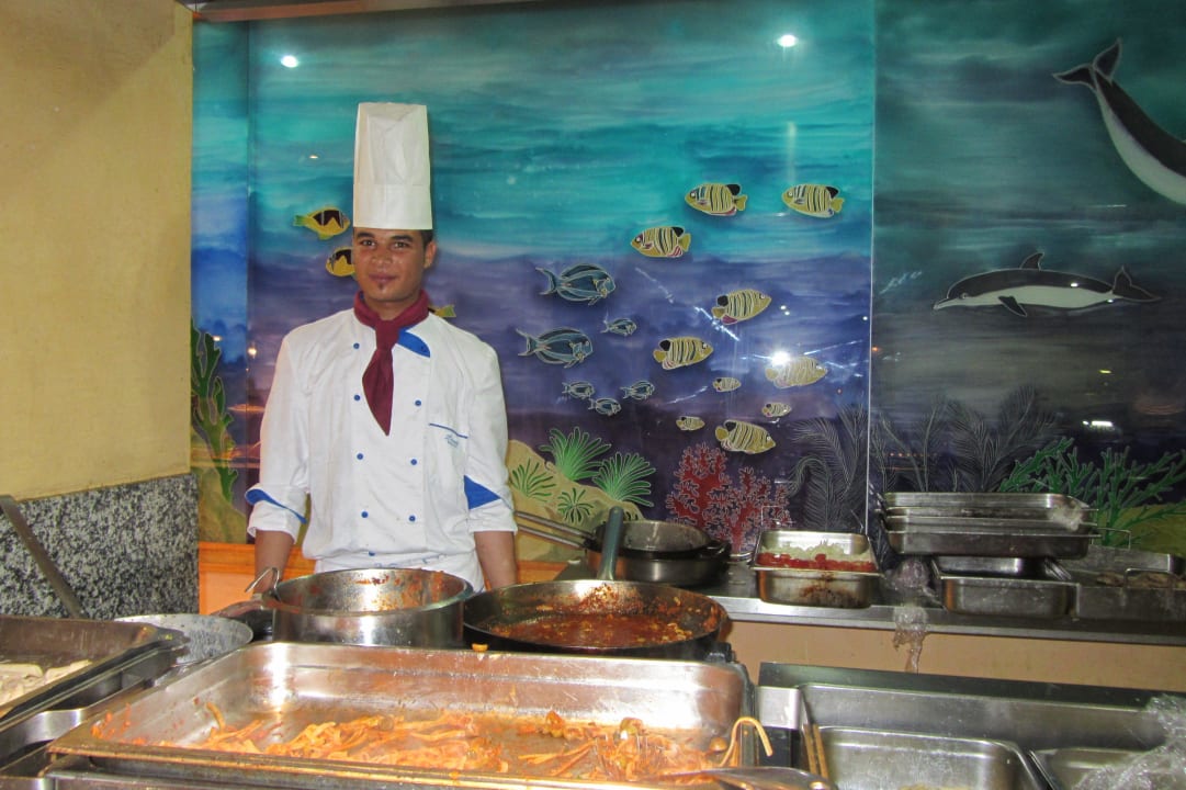 Наши кормильцы Hotel Paradis Palace