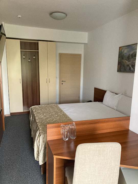 Zimmer Hotel Ambasador