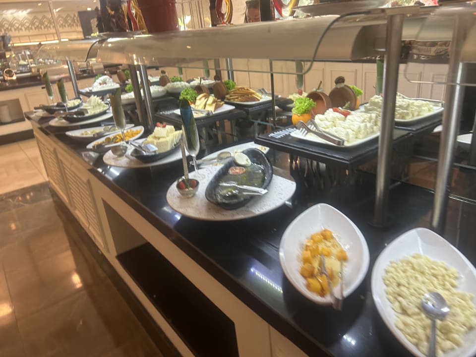 Gastro Well Palace Side